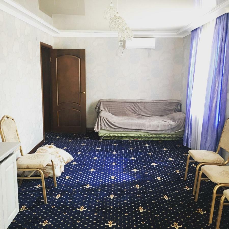 Family Hotel Balkash Kültér fotó